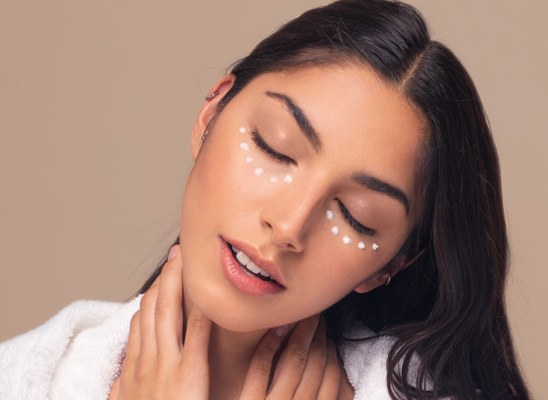 ¿Cómo disminuir las arrugas y líneas de expresión de los ojos fácilmente?